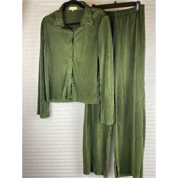 Say Anything Pants - Say Anything 2pc Top Pants Sz M Olive Green Ribbed Long Sleeve Button Down Sheer